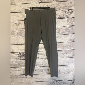 Haggar H26 Premium Stretch Dress Pants Gray 34x30 Straight Fit NWT